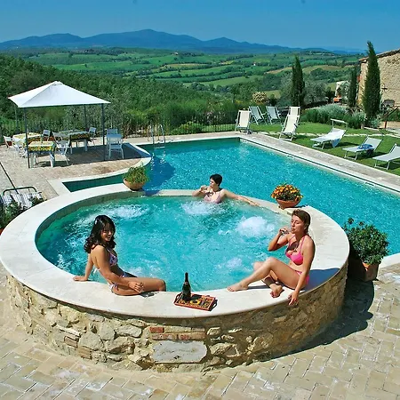 Agroturismo Podere Santa Maria *