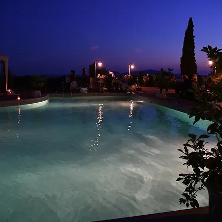 ファームステイ Podere Santa Maria *
